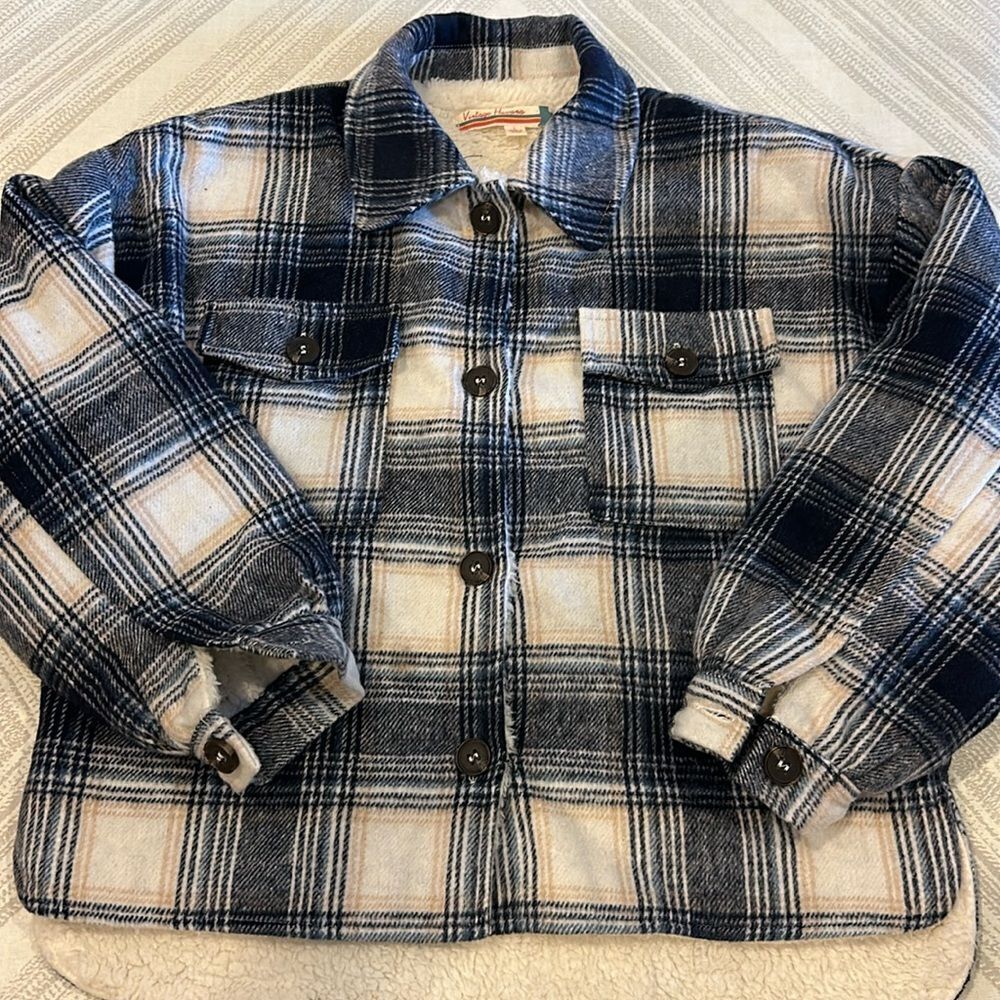 Vintage Havana Girls Plaid Black & Ivory Faux Fur Shacket (jacket/shirt)- Size L